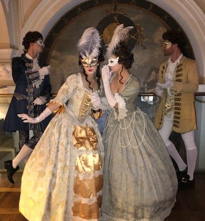 Masked Ball Aesthetic, Victorian Masquerade Ball, Masked Ball Outfit, Mascarade Party Outfit, Masquerade Ball Aesthetic, Masquerade Ball Outfit, Victorian Masquerade, Masquerade Aesthetic, Mascarade Ball