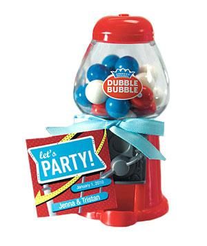 8 Creative Children’s Party Favors | Send young guests home with a memorable takeaway that won’t drive parents crazy. Gumball Machine Party, Gumball Dispenser, Bubble Gum Machine, Dubble Bubble, Bubble Party, Eco Friendly Gift Wrapping, Candy Wedding Favors, Mini Classic, Gumball Machine