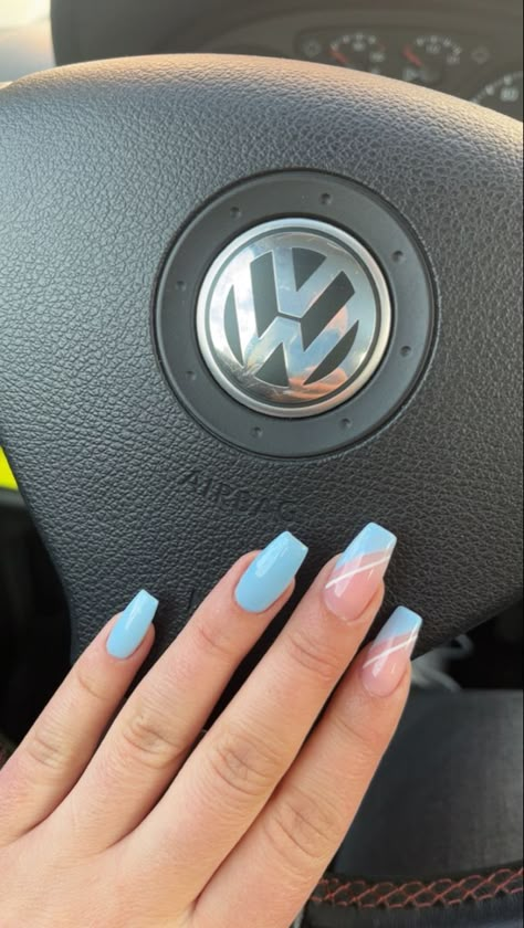 Beach Nails Aesthetic, Light Blue Acrylic Nails, Acrylic Nails Light Blue, Blue Nails Ideas, Nails With Design, Hoco Nails, Teen Nails, Blue And White Nails, Blue Coffin Nails