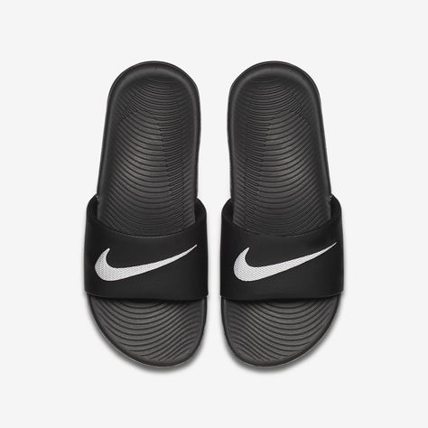 Nike Benassi Slides, Slides Nike, Nike Noir, Nike Slippers, Nike Benassi, Nike Slides, Adidas Crazy, Mens Slides, Ugg Slippers