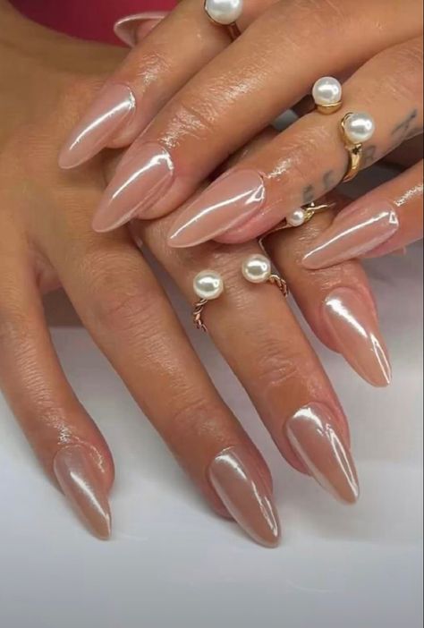 September Nail Art, Lip Gloss Nails, Gloss Nails, Elegant Wedding Nails, Beige Nails Design, Les Nails, Glazed Donuts, Nagellack Trends, September Nails