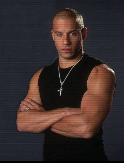 Vin Diesel Vin Desiel Fast And Furious, Vin Diesel 2000s, Vin Diesel 90s, Vin Diesel Young Age, Young Vin Diesel, Dom Toretto Fast And Furious, Vin Diesel Wallpaper, Fast And Furious Vin Diesel, Vin Diesel Fast And Furious