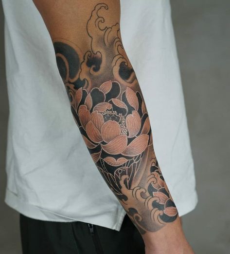 Best Japanese Full Sleeve Tattoos Arm Tattoos Japanese, Christian Sleeve Tattoo, Omerta Tattoo, Full Sleeve Tattoo Design, Full Arm Tattoos, Tattoo Inspiration Men, Back Of Shoulder Tattoo, Theme Tattoo, Japanese Sleeve Tattoos