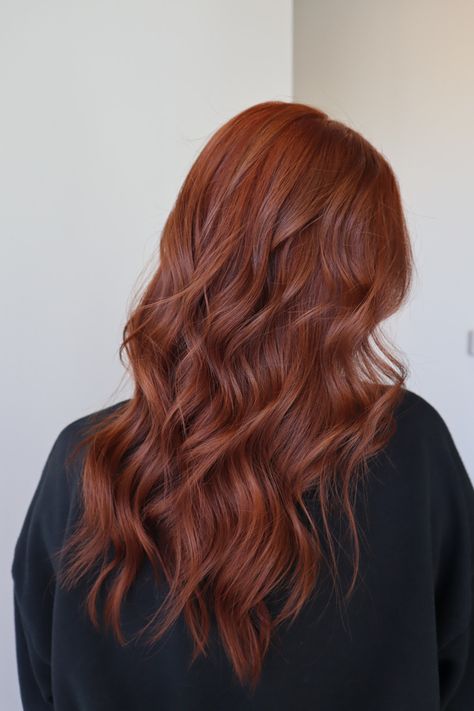 Copper Hair Dark, Copper Brown Hair, Copper Red Hair, Red Hair Inspo, Ginger Hair Color, Red Brown Hair, Copper Hair Color, Hair Color Auburn, Strawberry Blonde Hair