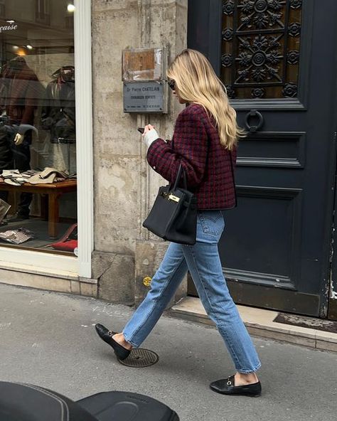 Claire Rose Cliteur on Instagram: "no stopping at anytime" Claire Rose Hair, Claire Cliteur, Claire Rose Style, Claire Rose Outfits, Loafers Outfit Ideas, Loafer Outfits Women, Gucci Loafers Outfit, Loafers Street Style, Loafers For Women Outfit