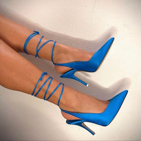 Light Blue Heels, Heels Aesthetic, Shoes Heels Classy, Heels Classy, Fancy Shoes, Shoe Inspo, Blue Heels, Blue Sneakers, Pretty Shoes