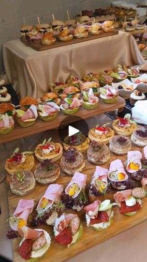 Coffee Break Catering, Catering Events, Nice Pictures, Tea Sandwiches, Brunch Party, Catering Services, Event Catering, Coffee Break, Charcuterie Board