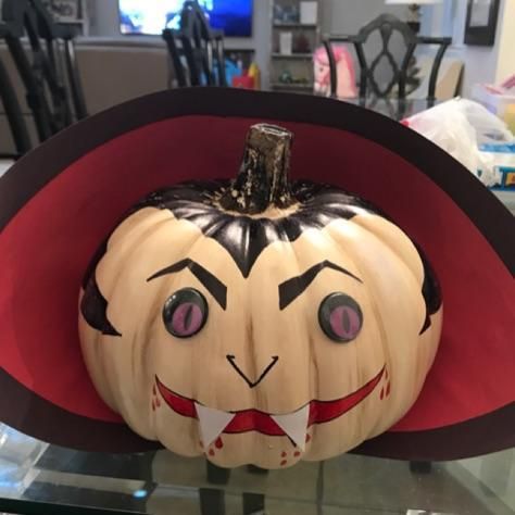 Pumpkin Vampire Painting, Painted Vampire Pumpkin, Dracula Painted Pumpkin, Vampire Pumpkin Painting, Dracula Pumpkin, Storybook Pumpkin, Pumpkin Vampire, Story Book Pumpkin, Vampire Pumpkin