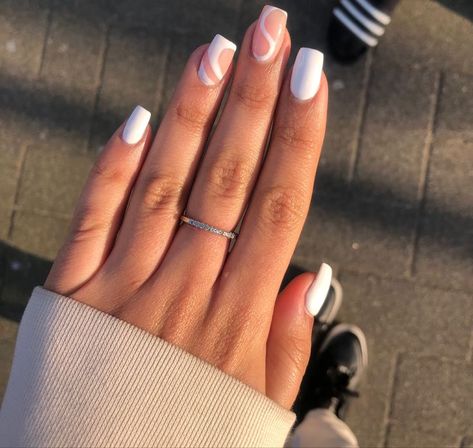 Cute White Short Nails Designs, Trendy White Nails Acrylic, White Square Nails With Designs, Plain Nails Aesthetic, White Nails With Designs Short Square, White Biab Nail Designs, Cute Short White Nails With Design, White Nails For Hoco, Pink Nails White Design