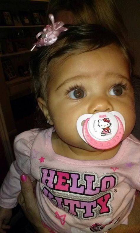 Soo cutee ! Mix Baby Girl, Hello Kitty Baby, Kitty Baby, Mixed Kids, Mixed Babies, Everything Baby, Future Baby, Future Kids, B & B