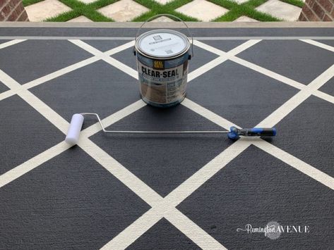 Painted Porch Floors, Country Patio, Paint Concrete Patio, Concrete Patio Makeover, Porch Paint, Painted Patio, Porch Makeover, Porch Rug, Patio Rug