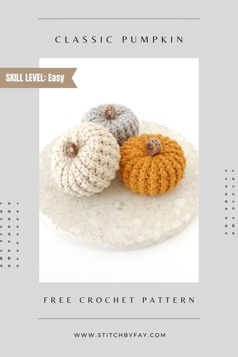 A quick and easy pumpkin pattern full of texture. The pattern works up quickly and easily using a basic combination of stitches and has some simple shaping which makes it easier to get that perfect pumpkin shape. Perfect addition to your Fall decor. Thanksgiving Crochet Patterns Free, Fall Crochet Patterns Free, Crochet Seasonal, Thanksgiving Crochet Patterns, Crocheted Pumpkins, Pumpkin Patterns Free, Crochet Fall Decor, Thanksgiving Crochet, Pumpkin Crochet