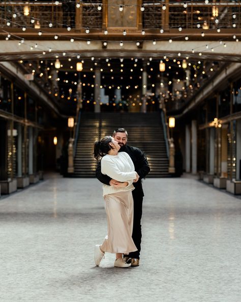 When we think of the things that make Cleveland iconic... The Arcade is absolutely on that list 🔥 Cleveland Engagement Photos, Cleveland Arcade, Reference Couple, Pose Portrait, Couples Portrait, Couple Poses Reference, Aesthetic Couple, Couples Portraits, Portrait Photos