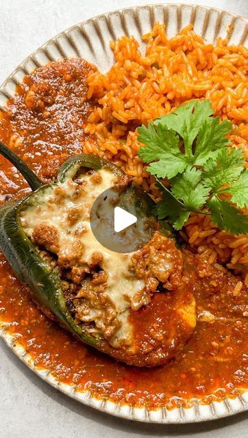 Turkey Stuffed Poblano Peppers, Turkey Recipes Ground, Seasoned Ground Turkey, Dubliner Cheese, Turkey Spices, Easy Homemade Salsa, Poblano Peppers, Homemade Salsa, Stuffed Poblano Peppers