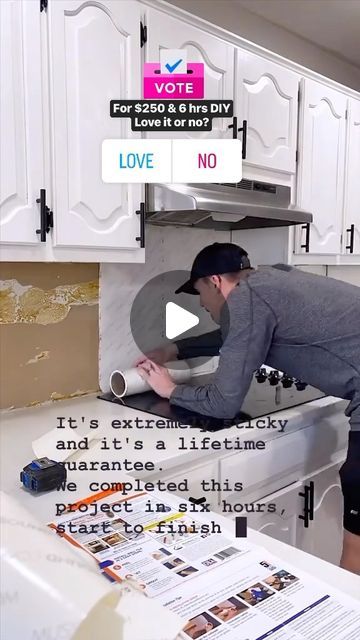 Redo Spaces • DIY • Int Design • Construction • Remodel • Home on Instagram: "DIY backsplash for under $250 and 6 hrs using self adhesive paper instead of mortar. Love it? Pinning best comments. #backsplash #diybacksplash #diy #diykitchen #redo #spaces #redospaces #remodel #savemoney #addvalue" Splashback Kitchen Ideas, Inexpensive Backsplash Ideas, Splash Back Ideas, Painting Bathroom Countertops, Kitchen Tile Diy, Easy Kitchen Backsplash, Concrete Backsplash, Install Backsplash, Self Adhesive Backsplash