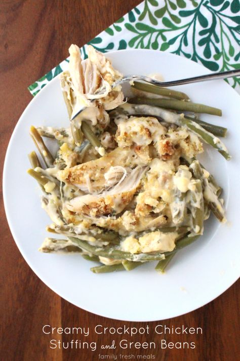 This Creamy Crockpot Chicken Stuffing and Green Beans is the one-pot hotdish at its best. It literally takes only a few minutes to put it together. Meaty Casseroles, Crockpot Chicken Stuffing, Stuffing Dinner, Creamy Crockpot Chicken, Dinner Crockpot, Stove Top Stuffing, Chicken And Stuffing, Chicken Stuffing, Chicken Green Beans