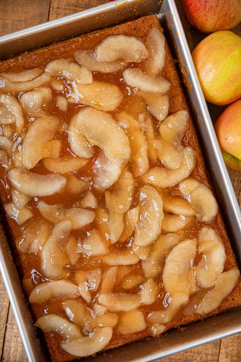 Apple Cake in silver baking pan with apple pie filling on top Cake With Apple Pie Filling, Apple Sheet Cake Recipe, Apple Sheet Cake, Pantry Recipe, Easy Delicious Cakes, Best Apples For Baking, Sheet Cake Recipe, Easy Apple Cake, French Apple Cake