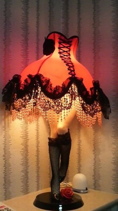 Luminaire Original, Unusual Lamps, Leg Lamp, Mannequin Art, Funky Furniture, Dream House Decor, Decoration Design, My Dream Home, Cool Furniture