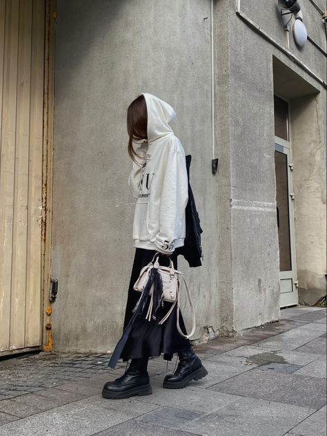 Oversized Hoodie Skirt Outfits, Hoodie Long Skirt Outfits, Long Skirt Hoodie Outfit, Hoodie And Long Skirt Outfit, Oversized Hoodie With Skirt, Hoodie With Long Skirt, Oversized Hoodie And Skirt Outfit, Long Skirt And Hoodie Outfit, Hoodie And Skirt Outfits