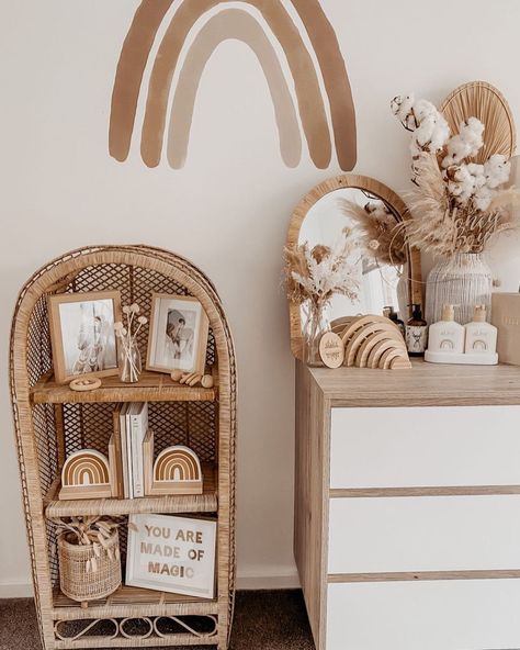 Dubai Condo, Boho Chic Nursery Girl, Boho Baby Room Girl, Pink Boho Nursery, Boho Nursery Neutral, Boho Toddler Room, African Animal Nursery, Boho Baby Girl Nursery, Boho Nursery Girl