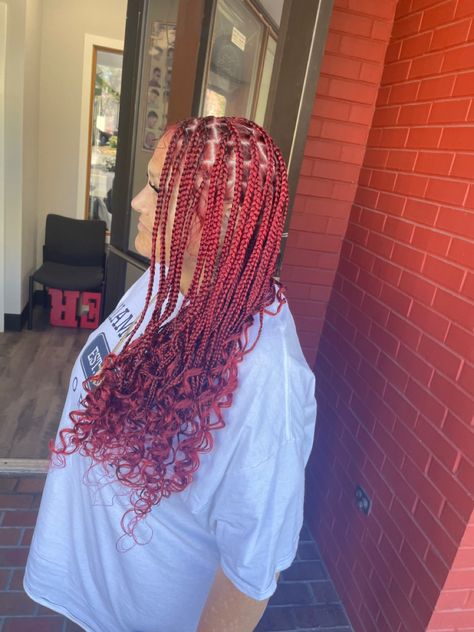 Red knotless braids Knotless Red Box Braids, Knotless Red, Red Knotless Braids, Red Knotless, Red Braids, Red Box Braids, Colour Combo, Knotless Braids, Protective Hairstyles