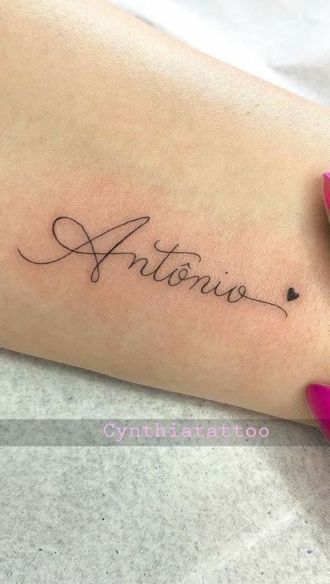 Fine Name Tattoo, Name Tattoo For Boyfriend, Tatoos Names, Fine Line Name Tattoo, Boyfriends Name Tattoo, Boyfriend Name Tattoo, Tattoo Nome, Sons Name Tattoos, Name Tattoo Placements