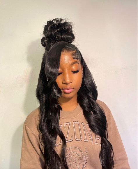 Layers Quick Weave, Quick Weave Updo, Hair Styles Side Part, Weave Updo Hairstyles, Weave Updo, Hairstyles Curtain Bangs, Curtain Bags, Braids Stitch, Bob Frontal