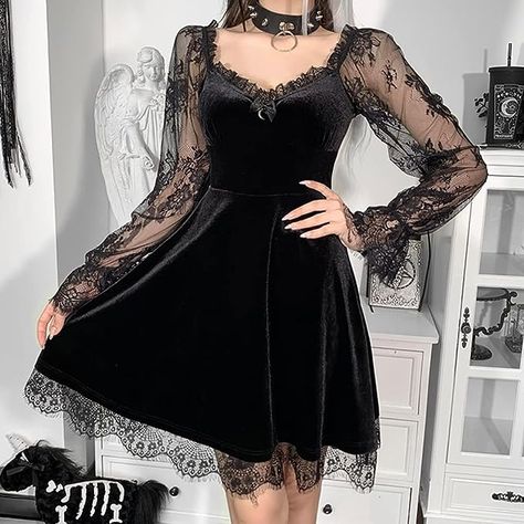 Witchy Outfits Aesthetic, Black Lace Dress Short, Alt Dress, Lace Dress Short, Witchy Dress, Witchy Outfits, Punk Dress, Emo Dresses, Casual Cosplay