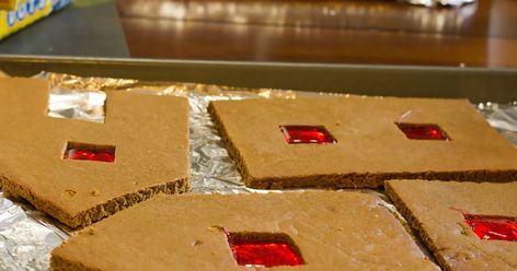 This was the first year that I tried to make stained glass windows for the gingerbread house .  And it was a lot easier than I had feared ... House Stained Glass Windows, Gingerbread House Windows, Scotch Eggs, Gingerbread Recipe, Making Stained Glass, Gingerbread Houses, Recipe Notes, Fun Cup, House Windows