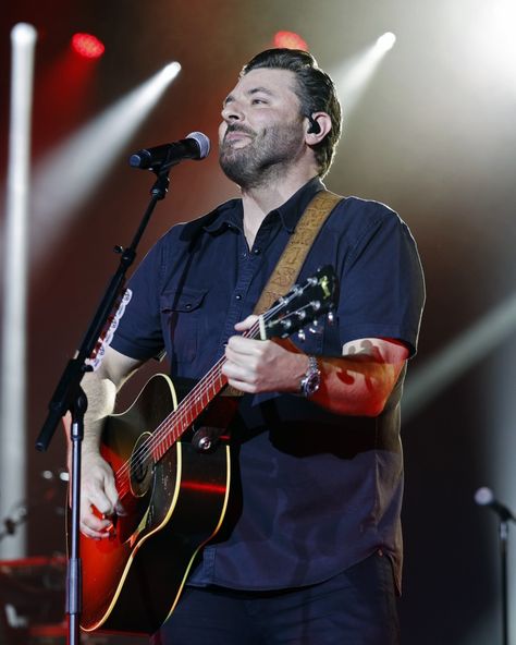 Chris Young Pictures, Chris Young Music, Nashville Bars, Nashville Hotels, District Attorney, Country Musicians, Chris Young, Country Music Stars, Grammy Nominations