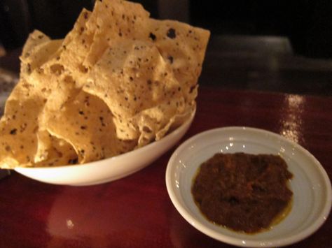 The Papadum Express Cooks papadums or papads fast n easy.   Papadum Recipe: - 8 cups Lentil Flour; - 1 tsp Black Pepper; - 1 tsp Cumin; - 1/2 tsp Salt; - 1/4 cup Water; - Oil.  #papadumexpress, #papadums, #microwavepapadum, #Indian, #veg Papadum Recipe, Lentil Flour, Indian Cookbook, Gourmet Salt, Indian Foods, Fried Fish Recipes, India Food, Indian Spices, Toast Recipes