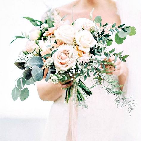 wedding season Green Wedding Flowers, Summer Wedding Bouquets, Flowers And Greenery, Wedding Bouquets Pink, Rose Wedding Bouquet, White Wedding Bouquets, Have Inspiration, Blush Pink Weddings, White Bouquet