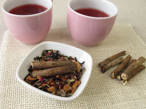 Unbiased info on nutrition, benefits of food & home remedies Licorice Root Benefits, Licorice Root Tea, Licorice Tea, Menstrual Cramp Relief, Sooth Sore Throat, Ayurvedic Recipes, Quit Sugar, Tea Benefits, Menstrual Cramps