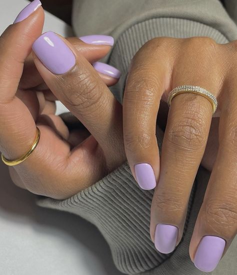 These 8 Nail Colours Will Be Everywhere in 2023 | Who What Wear Shellac Nail Colors, Violet Nails, Spring Nail Polish, Lilac Nails, Toe Nail Color, Lavender Nails, Shine Nails, Nail Colours, Cute Gel Nails