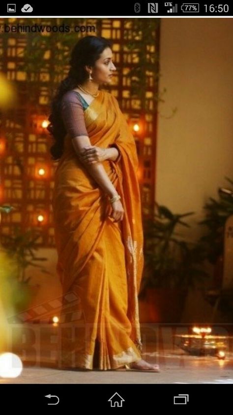 Trisha Saree, Cotton Saree Blouse Designs, Trisha Krishnan, Simple Saree Designs, Indian Bridal Sarees, Modern Saree, Simple Sarees, Indian Fashion Saree, Hot Women Dress