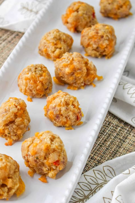 Easy Sausage Balls, Bisquick Sausage Balls, Bisquick Sausage, Cheese Sausage Balls, Sausage Ball, Cream Cheese Sausage, Sausage Balls Bisquick, Palmetto Cheese, Cream Cheese Sausage Balls