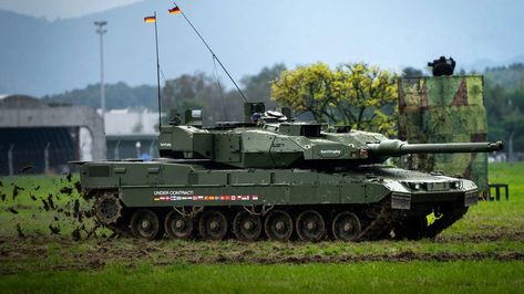 Leopard 2a7, Military Technology, Military News, Cool Tanks, Battle Tank, Tanks Military, Military Equipment, Modern Warfare, Armored Vehicles