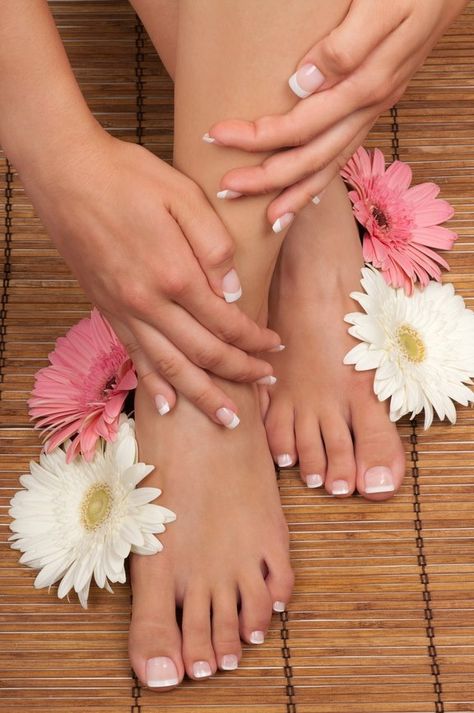 Love the clean, classic look of a french mani & pedi ! French Tip Toes, French Manicures, Natural Beauty Care, Womens Health Magazine, Women Health Care, Hair And Makeup Tips, Professional Stylist, Workout Motivation Women, Latest Makeup