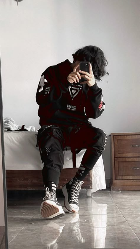 Emo Aesthetic Outfit Male, Emo Guys Aesthetic Outfit, Techwear Outfits Male, Hot Male Outfits Aesthetic, Mens Emo Fashion, Edgy Guy Outfits, Hot Male Outfits, Male Aesthetic Outfit, Grunge Guy Outfits