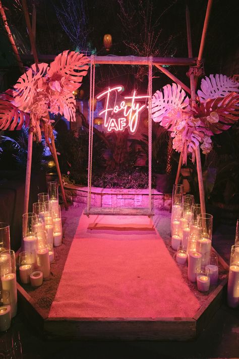 Big Birthday Party Venues, Fortieth Birthday Party Ideas, 40th Birthday Outdoor Party Ideas For Women, Boujee 40th Birthday Party, 40 Birthday Party Ideas Women, 40th Glam Birthday Party, 40th Birthday Bash For Women, Forty Birthday Themes For Women, Boho Chic 40th Birthday Party