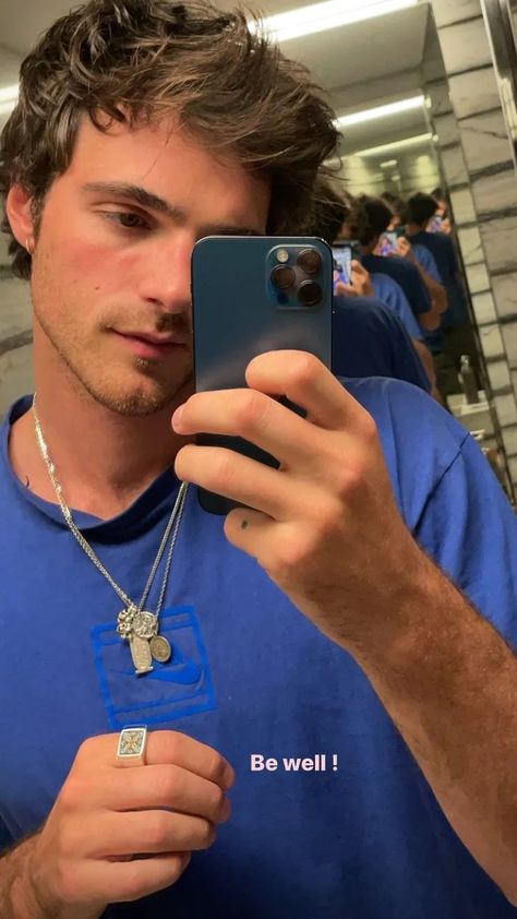 Noah Flynn, Jacob Elordi, Elegante Casual, I'm With The Band, Story Instagram, White Boys, Fav Celebs, Dream Guy, Man Crush