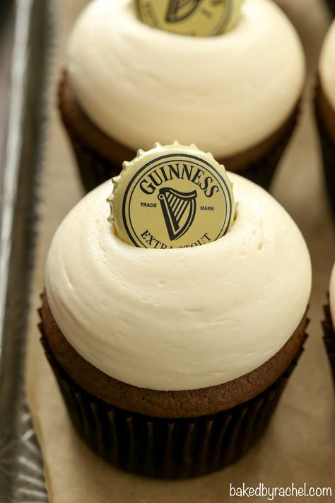 Guiness Themed Party, Baileys Irish Cream Cheese Frosting, Baileys Cupcakes With Cake Mix Recipe, Chocolate Guinness Cupcakes, Guinness Cupcakes Baileys Frosting, Guiness Cupcakes Easy, Baileys Icing Recipe, Baileys Cupcakes Recipe, Guiness Cupcakes