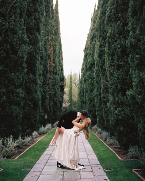 Beverly Hills Wedding, Greystone Mansion, Dreams Photography, Wedding Portrait Poses, Dream Photography, Dream Wedding Venues, Couples Engagement Photos, Instagram Engagement, Los Angeles Wedding Photographer