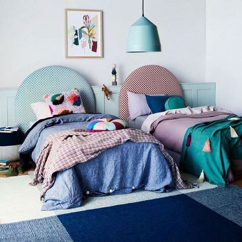 HEADBOARD IDEAS FOR KIDS' BEDS - Kids Interiors Upholstered Bedhead, Contemporary Entryway, Contemporary Fireplace, Kids Headboard, Perfect Bedroom, Kids Bedrooms, Kids' Bed, Kids Room Design, Contemporary Living Room