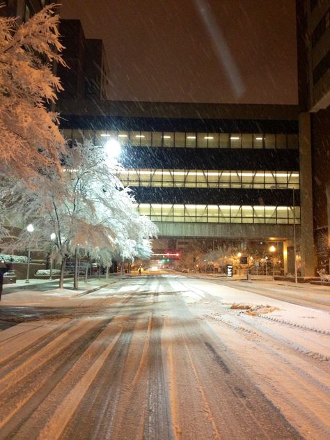 UAB Hospital snow night. We all spent the night to be there for the patients:) Patient Aesthetic Hospital, Night Shift Nurse Aesthetic, Hospital At Night, Winter In New York, Snow Night, Night Shift Nurse, Nurse Aesthetic, Night Nurse, College Essentials