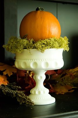 Pumpkin Compote, Milk Glass Display, Milk Glass Centerpiece, Milk Glass Decor, Pumpkin Stands, Milk Glass Collection, Glass Pedestal, Fall Deco, Small Pumpkins