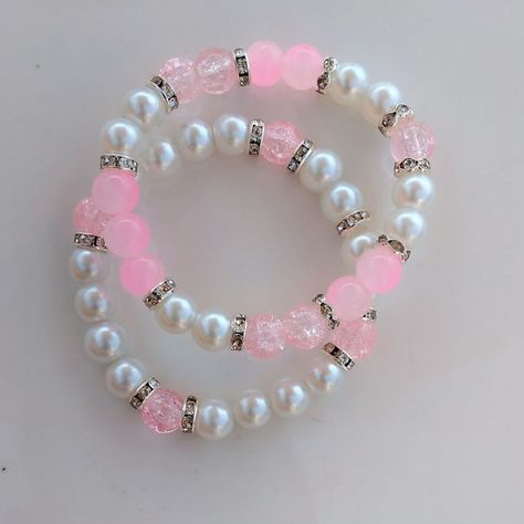 Sugar Rose Sparkle Bracelets 🍬🌹✨️ Elegance in Pink and Pearl - handcrafted with love by Marbles_Treasuree ✨️💗Perfect for a touch of class of any outfit • DM TO PLACE IN YOUR ORDERS If viewing follows:@marbles_treasuree for more styles & accessories!🌸beaded bracelets, necklaces,rings, and anklets.🫶🫶 IG:@marbles_treasuree📸 Marble Beads Bracelet, Sugar Rose, Sparkle Bracelet, Beads Bracelet, Ring Necklace, Anklets, With Love, Marble, Fashion Accessories