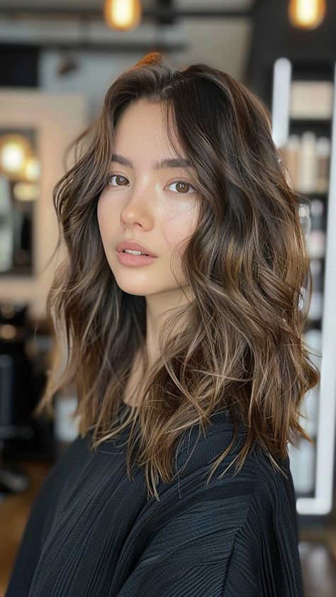 30 Balayage Hair Color Concepts for a Fresh New Look Haircut For Long Length Hair, Balayage Hair On Dark Hair, Medium Length Hairstyles For Thick Hair, Hair Color For Morena Skin Filipina, Half Balayage, Layered Haircuts For Wavy Hair, Hair Highlights For Black Hair, Trendy Balayage, Balayage Summer