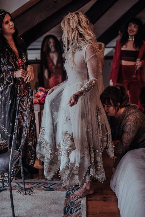 Pirate Wedding Dress, Alt Wedding Dress, Mitch Gobel, Pagan Wedding Dresses, Viking Wedding Dress, Sally Mustang, Witch Wedding, Nordic Wedding, Pirate Wedding