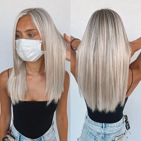 Light Shadow Root Blonde, White Hair Balayage, Platinum Blonde Hair With Root Smudge, Platinum Blonde Hair With Dark Roots, Lived In Platinum Blonde, Platinum Blonde Hair With Shadow Root, Icy Blonde Hair With Shadow Root, Blonde Hair Straight, Blonde Hair Styles